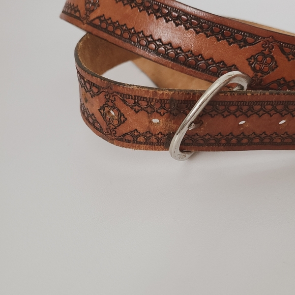 Vintage Brown Leather Embossed Boho Western Belt - Picture 5 of 10